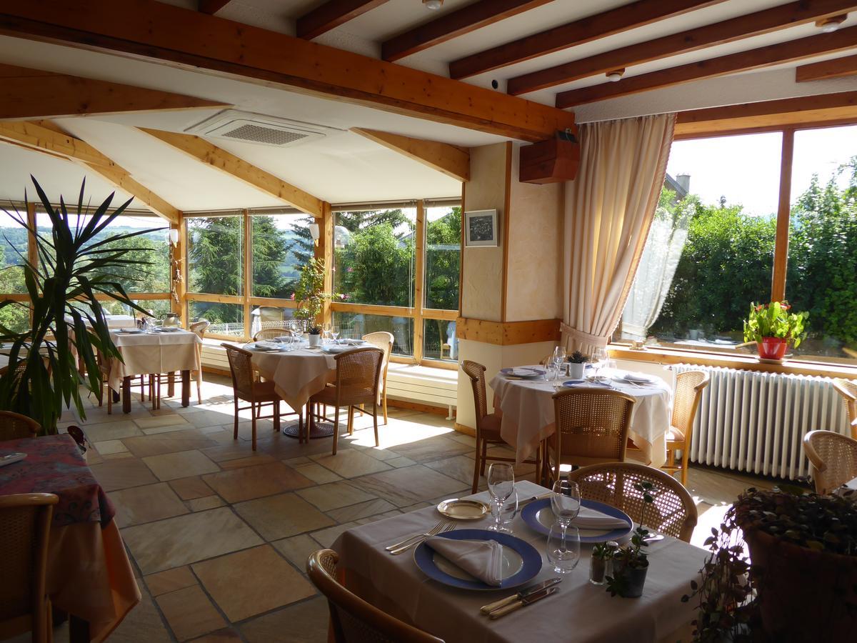 Hotel Les Chenets Saint-Julien-en-Champsaur Exterior photo